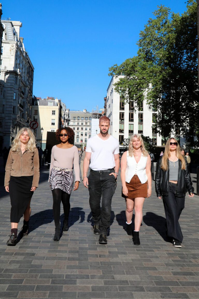 Out and About - Headmasters Art Team Take London